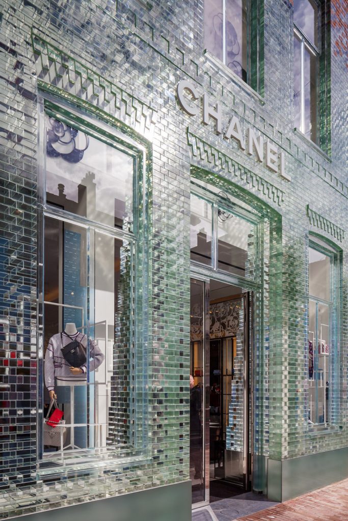 Chanel Mağazası Dış Cephe Tasarımı