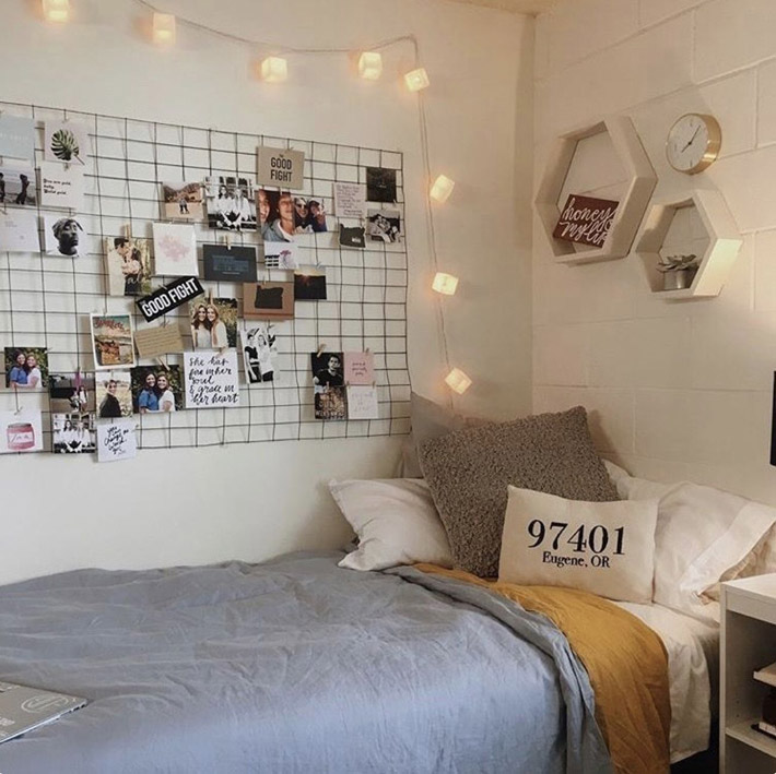 Ideas On A Picture Wall For Teenage Room miami 2022
